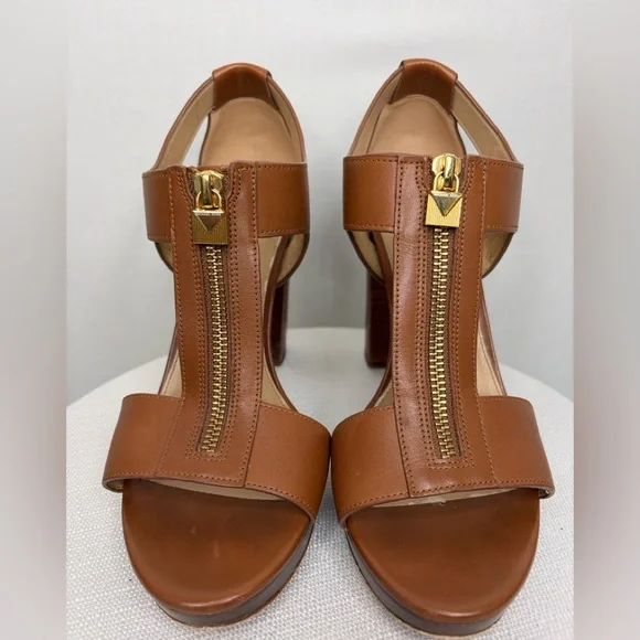 Michael Kors Brown Leather Front Zip Block Heel Sandals Size 8(B94)”✨ - Picture 3 of 11